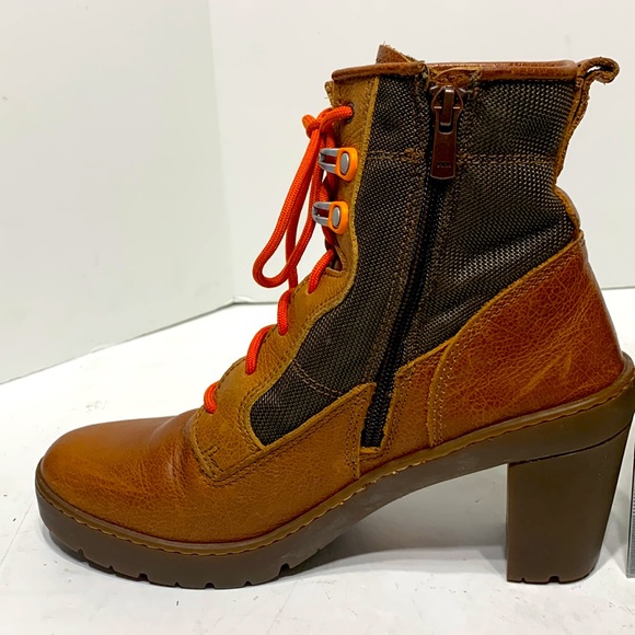 Lace up leather boot THE ART COMPANY - Picture 14 of 17